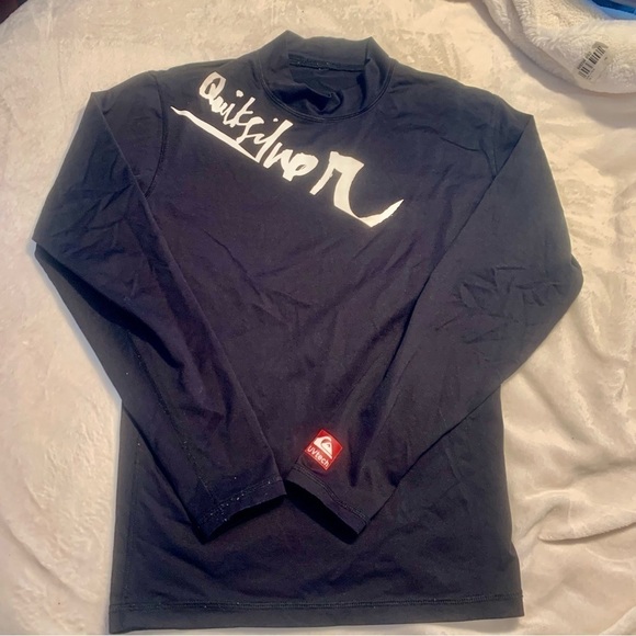 Quiksilver Board Shirt Small Black Long Sleeves White Quiksilver Logo - Picture 2 of 11